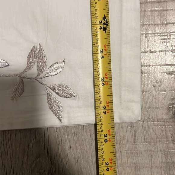 Set of 4 Decorative Pillow Cases - Picture 10 of 10